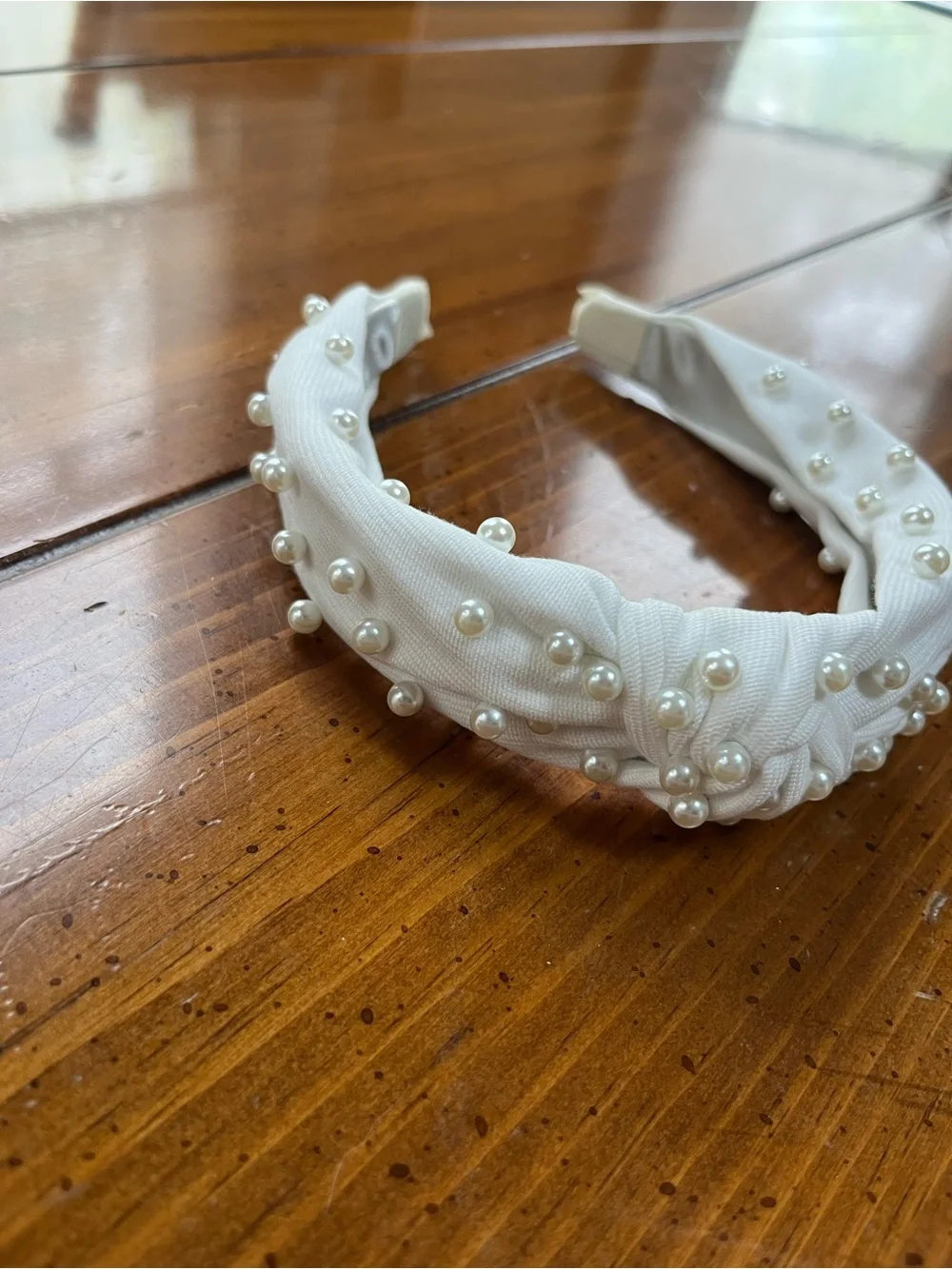 White Braided Preppy Pearl Knotted Bridal Headband  EUC